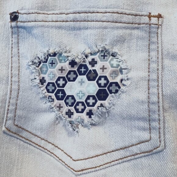 Handmade Upcycled Mini Denim/Jean Distressed Skirt-Belted-Sz. 8-Heart Pockets - Picture 10 of 13